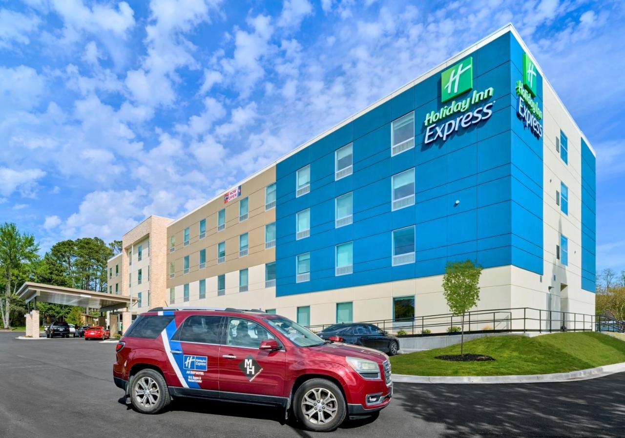 Holiday Inn Express - Huntsville Space Center By Ihg Exterior photo
